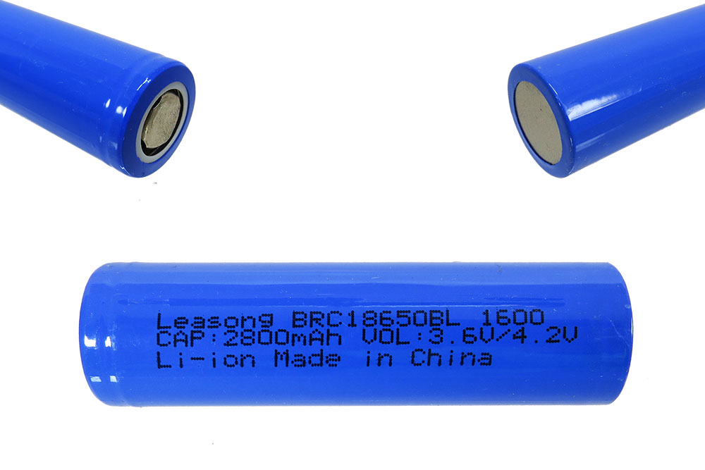 Bateria de LI-ION 3.7V 1600mAH 69X18 mm. Azul